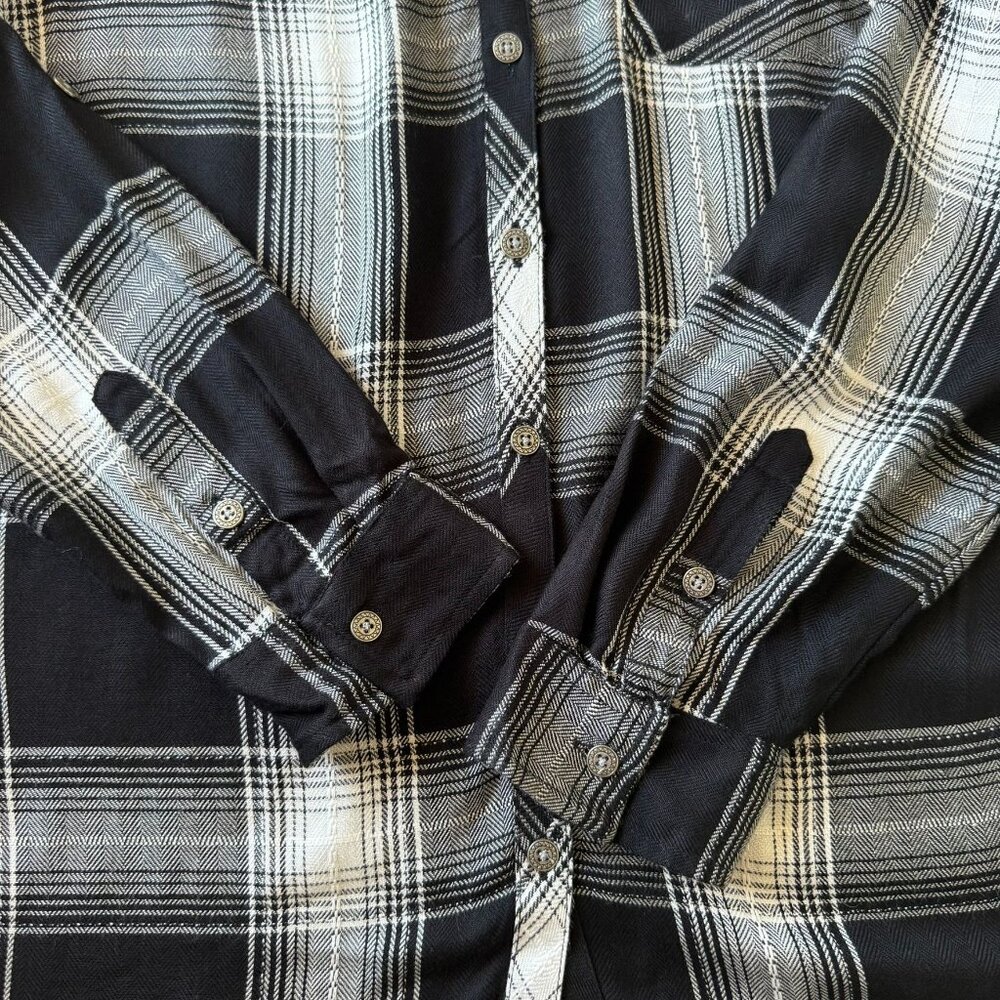 Krazy Kat Womens Black/White Plaid Button-Up Shirt Size 1X Long Sleeve Collar - Picture 4 of 12